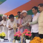 जगदेव बाबू के 52वें शहादत दिवस कार्यक्रम में उपस्थित अतिथि और पत्रकार